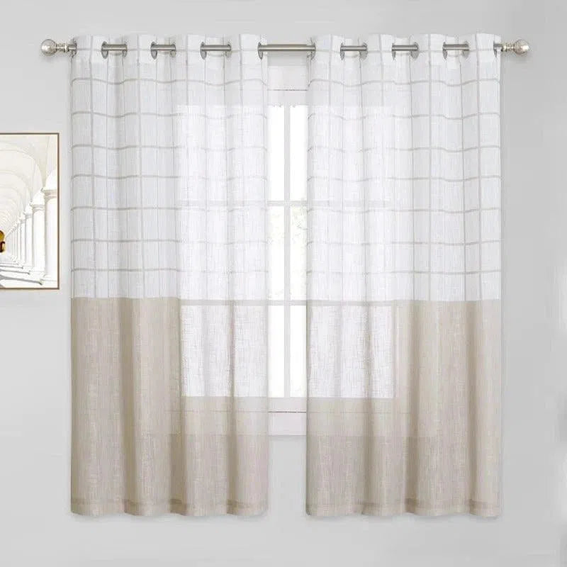 Rideaux élégants avec œillets métalliques, design moderne bicolore dans les tons blanc et gris. Parfaits pour ajouter une touche de sophistication à votre salon ou chambre, tout en permettant une luminosité naturelle douce. Accessoire déco tendance pour intérieur contemporain. Extérieurs des rideaux légèrement transparents pour une ambiance lumineuse et apaisante.