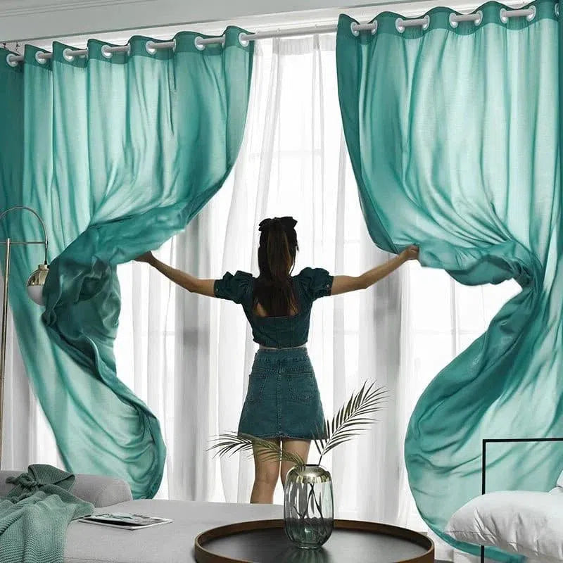 Rideaux élégants turquoise pour salon moderne, offrant une touche de couleur vive et un style contemporain. Adaptés pour filtrer la lumière du jour tout en préservant l'intimité. Parfaits pour rehausser la décoration intérieure d'un espace de vie.