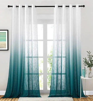 Rideaux dégradés bleu et blanc pour salon, style moderne, parfaits pour décorer une fenêtre avec élégance, ambiance lumineuse et aérée. Ajouter une touche contemporaine à votre intérieur.