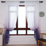 Voilage transparent dégradé pour fenêtre, idéal pour la décoration intérieure. Rideau léger avec effet graduel du blanc au violet, parfait pour ajouter une touche élégante à votre salon. Accessoire décoratif chic pour filtrer la lumière tout en conservant une atmosphère lumineuse. Facile à installer grâce à sa tringle, convient à différentes tailles de fenêtres.