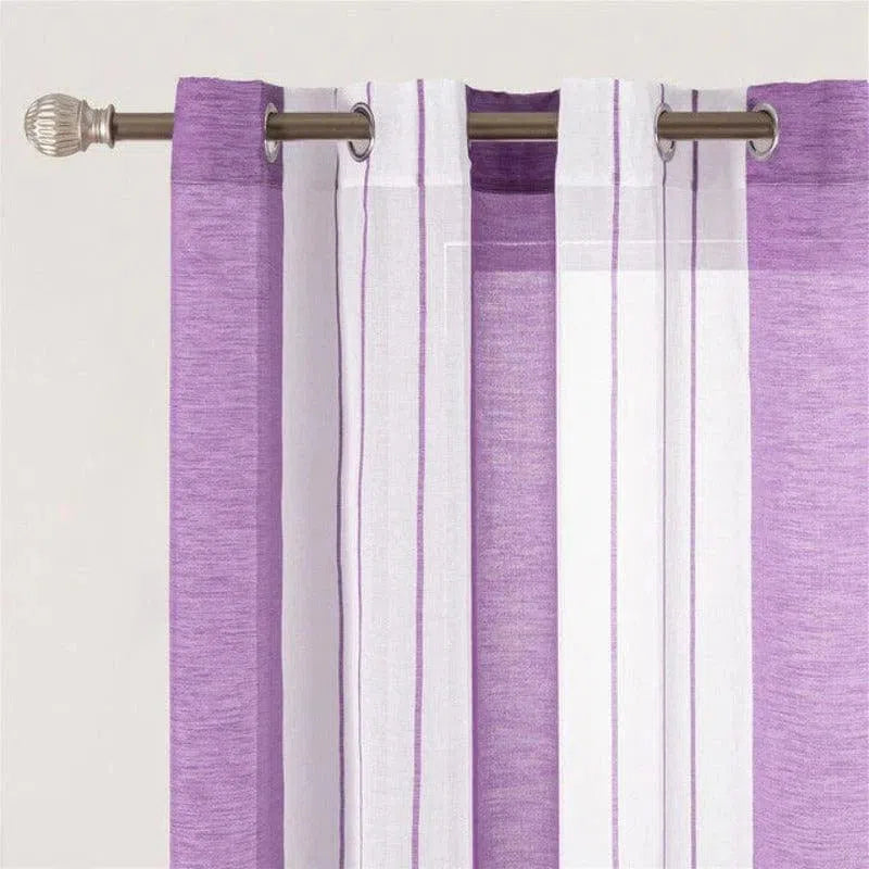 Rideau violet et blanc à rayures verticales, design moderne, idéal pour salon ou chambre. Installation simple avec tringle, accessoire élégant pour apporter une touche colorée à votre intérieur. Diminue la luminosité tout en embellissant votre espace de vie avec style et sophistication.