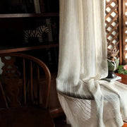 rideau rayures verticales blanc cassé noir blanc transparent intérieur bohème rustique