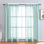 Rideau décoratif vert clair pour salon, ajoutant élégance et luminosité à la pièce. Parfait pour créer une ambiance apaisante tout en filtrant doucement la lumière naturelle. Accessoire idéal pour habiller les fenêtres et apporter une touche moderne à votre intérieur.